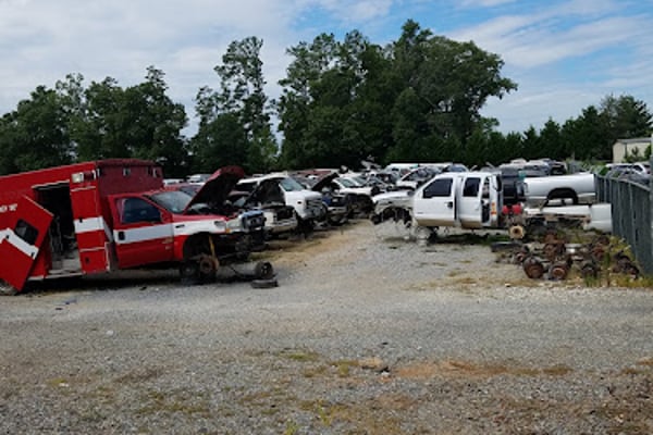 Cagle's U-Pull-It