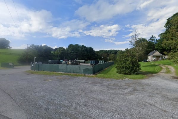 52 North Convenience Center