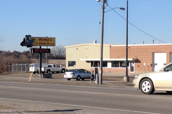 Wally's U-Pull-It