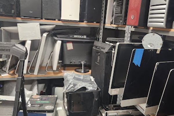 iTech Recycles