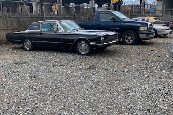 Ray's Auto Wreckers