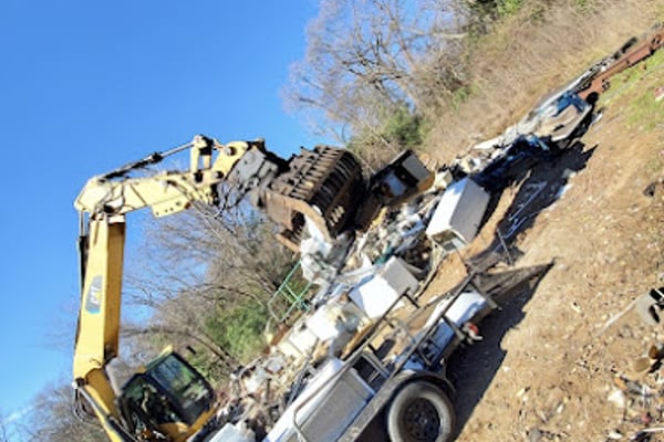 Roys' Metal Recycling ️ ️ ️ ️ ️ ️