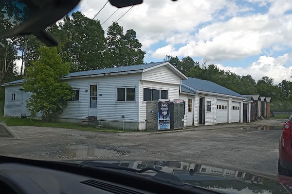 Griff's Bottle & Can Retrieval Center