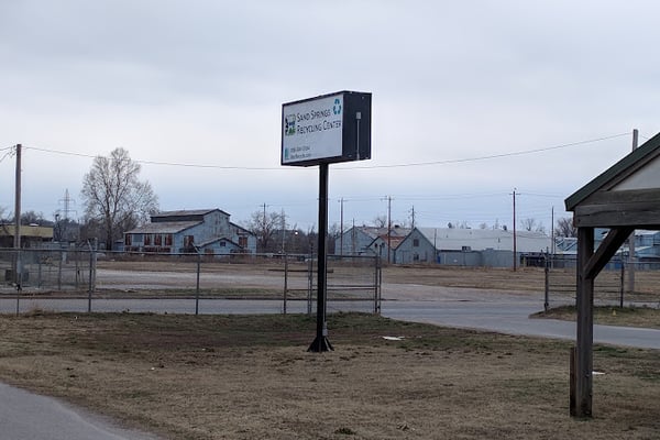 The M.e.t. Recycling Center