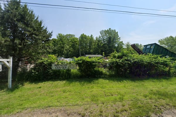 Longmeadow Recycling & Yard Waste Center
