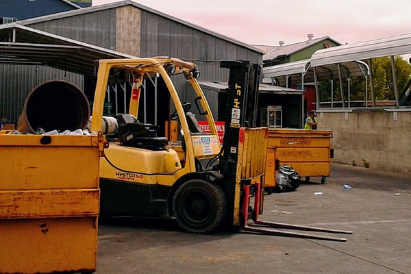 Petaluma Re-Cycling Center