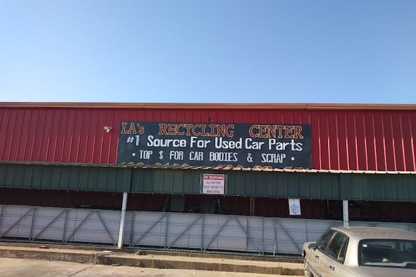 LA'S Recycling Center