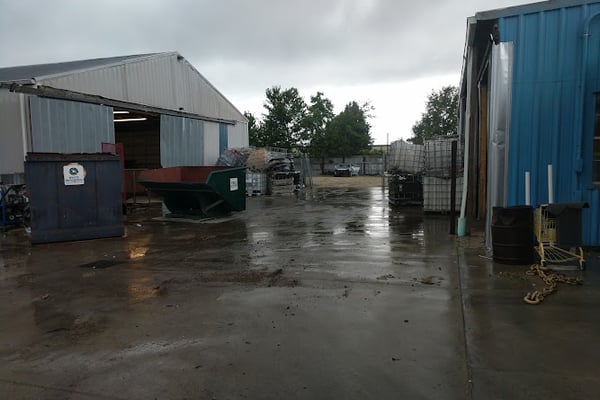 J & E Salvage