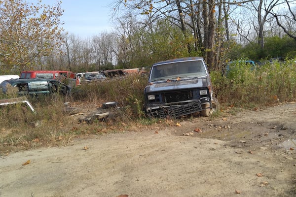 Bourbon Auto Salvage