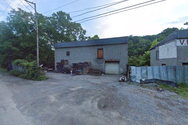 V H Holmes & Sons Inc