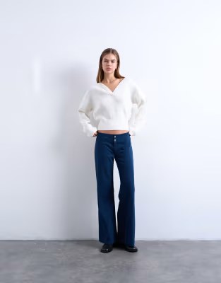 Low rise flared trouser
