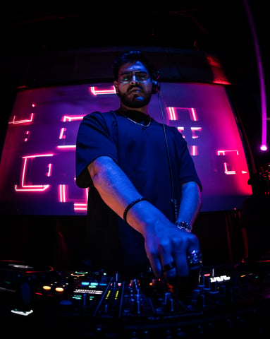 Carlos Luna — photo 4
