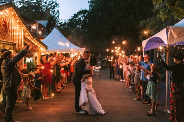 wedding photography hours special exit