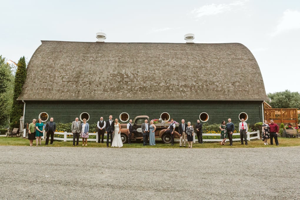 extended family photo at a covid wedding socially distanced
