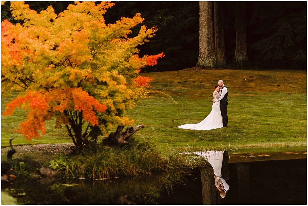natures connection wedding in the fall
