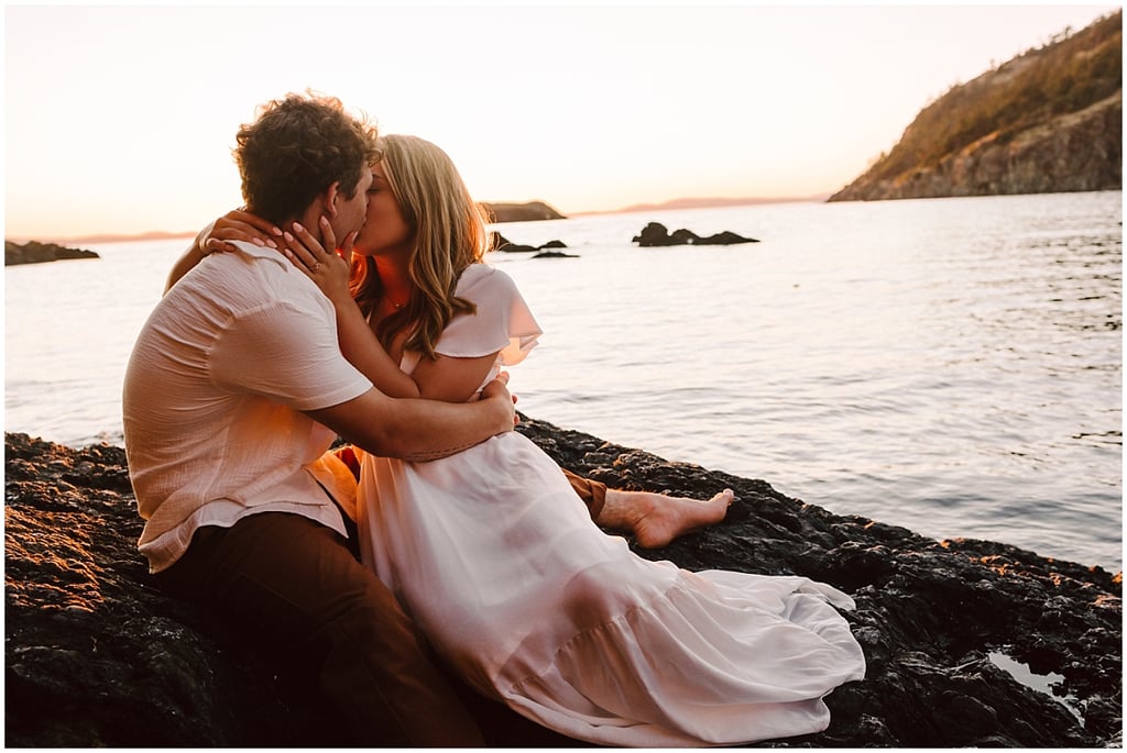 rosario beach couples session at deception pass in oak harbor wa engagement session