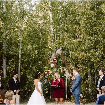 Fall Wedding at Mountain Springs Lodge in Leavenworth at Aspen Grove and Beaver Creek Ranch