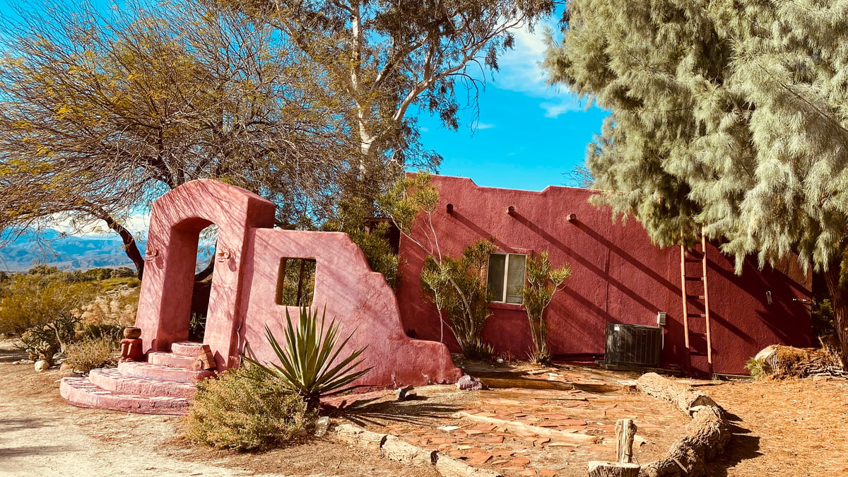 Adobe Escape exterior