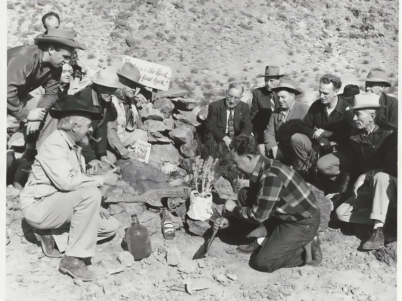 Historical gathering in the desert during Peg Leg Day