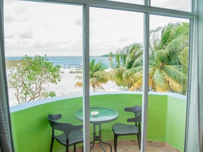 Iris Beach Residence photo 4