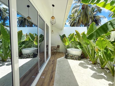 Tropicana Villas photo 2