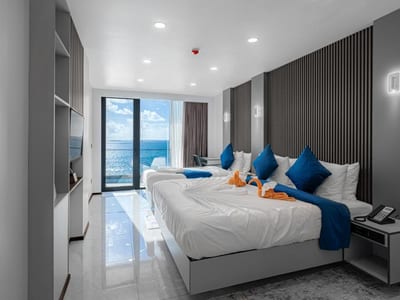 Icom Blue Seaview photo 2