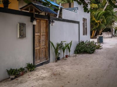 Black Pearl Himandhoo photo 4