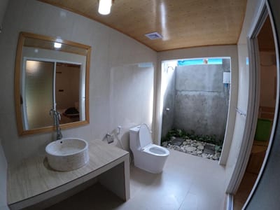 Blue Water Thoddoo Inn photo 3