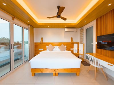 Pavona Maldives photo 2