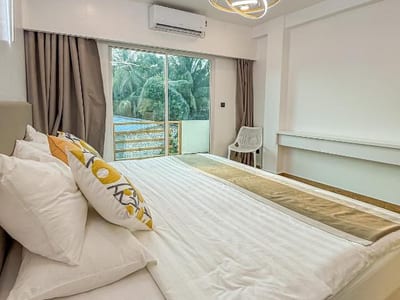 Avenly Omadhoo photo 2