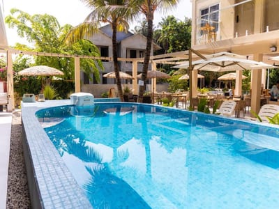 Cher Maldives photo 4