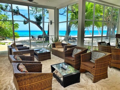 Athiri Beach photo 3