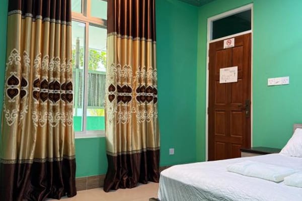 Coconut Palm Dhidhoo