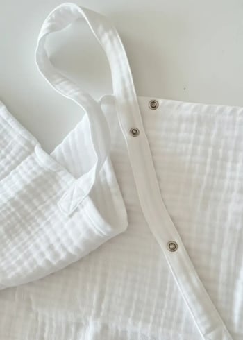 Muslin Emzirme Örtüsü 80x70 Cm Beyaz