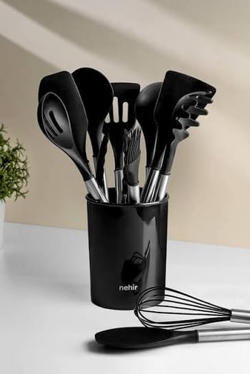 Nehir Raven Siyah Çelik Servis Takımı 12 Parça