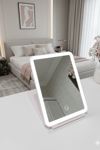 Pure Es Mini Dairesel LED Işıklı Katlanabilir Makyaj Aynası – Kompakt Tasarım  Beyaz