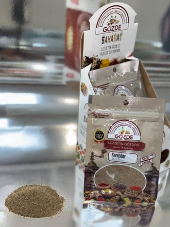 Uçar Gözde Karabiber 25gr