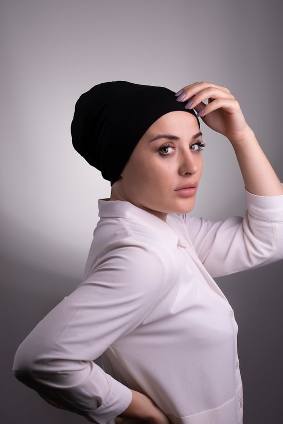 Hürrem Bone Siyah Pratik Hazır Geçmeli İç Bone Viskon Kumaş Dikişsiz 3003_01