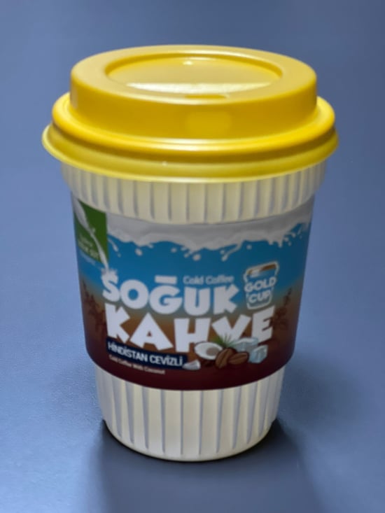 Gold Cup Hindistan Cevizli Soğuk Kahve