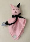 Muslin Emzik Tutuculu Kedi Uyku Arkadaşı Pembe