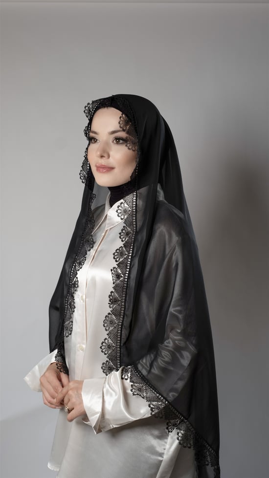 Hürrem Bone Siyah Namaz Başörtüsü Şal Şifon Güpürlü 202106_01