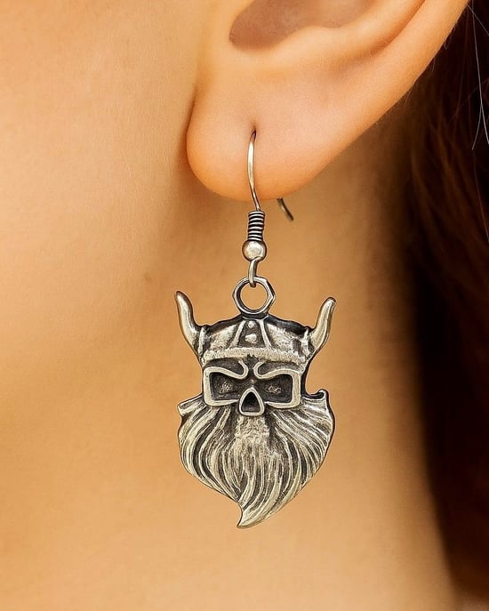 Savaşçı Viking Şekilli Kadın Küpe Çift Adet Gümüş Kaplama El Yapımı Küpe