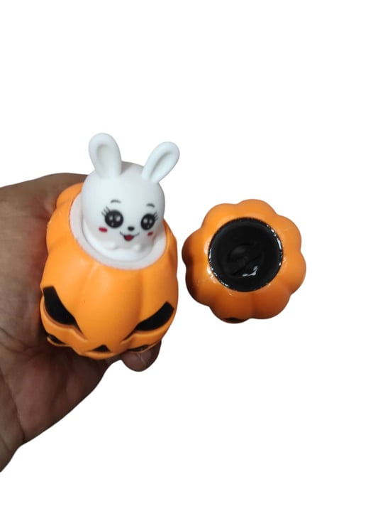 Adm 057 Kabak Sıkmalı İçinden Figür Çıkan Işıklı