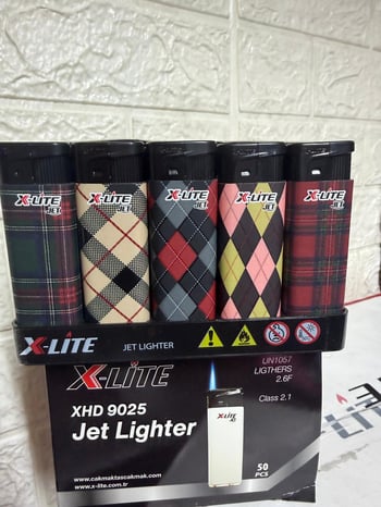 X-lite Je T Desen Baskılı Çakmak *50 Pcs