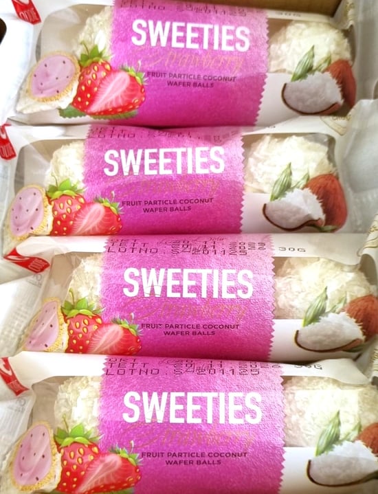 Sweetıes Çilekli Wafer Topları 1 Kutu(12 Paket)
