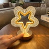 Buffer® İçi Boş Yıldız Şeklinde Kristal Led Masa Lambası – Dokunmatik, 3 Renk İşık Modlu, Şarjlı Min
