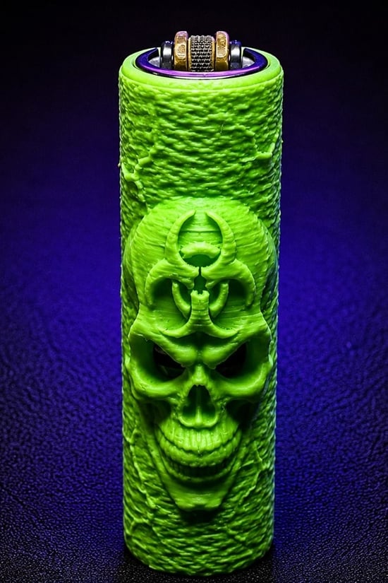 Toxic Skull Kafatası Figürlü Çakmak Kılıfı Kasai