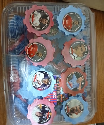 Toys Futbolcu Büyük Boy Taso 250li