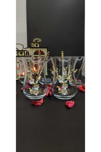 Kirlinova Çiçek Detaylı Cam Çay Bardağı 6lı