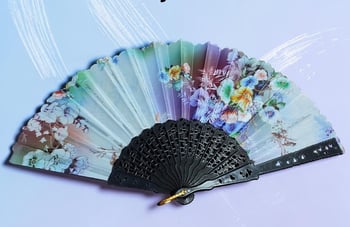 Hagiki Plastik Yelpaze